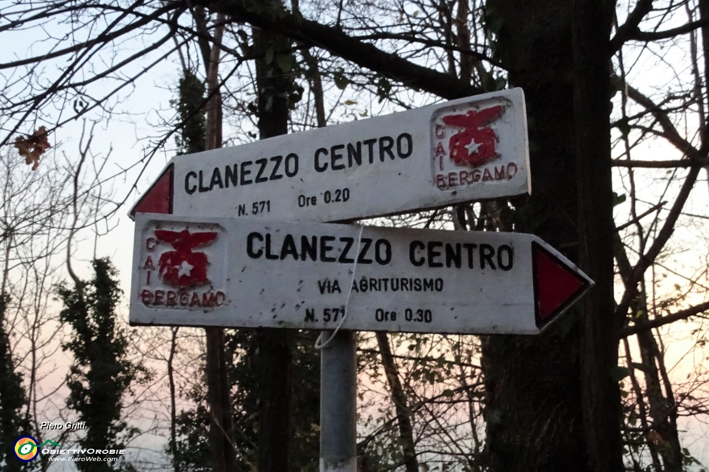 99 scendiamo dal 571 di sx .JPG